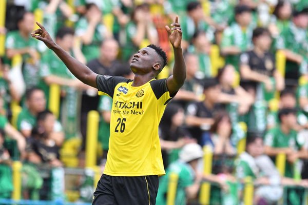 michael olunga goals in japan