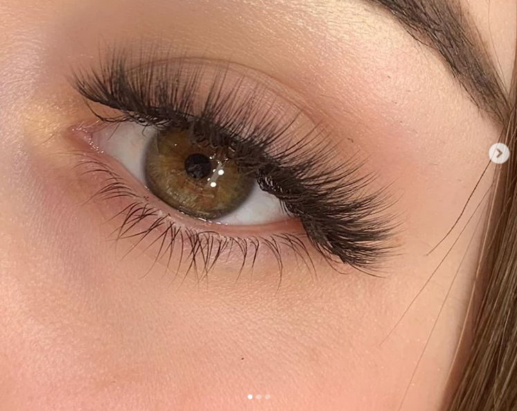 Synthetic eyelash extensions